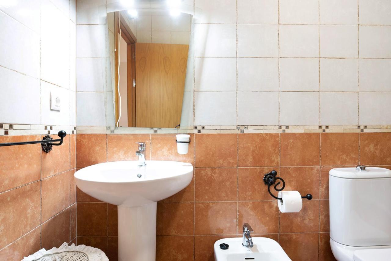 Apartamento Sol - Solo Familias Conil De La Frontera Bagian luar foto